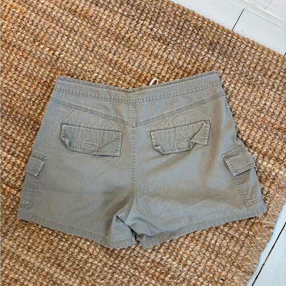 Vintage Cargo Shorts - Size 27/28 - Picture 4 of 4